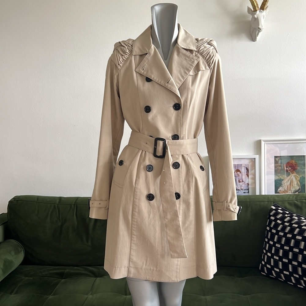 TRENCH COAT BEIGE DOUBLE BREASTED SIZE SMALL